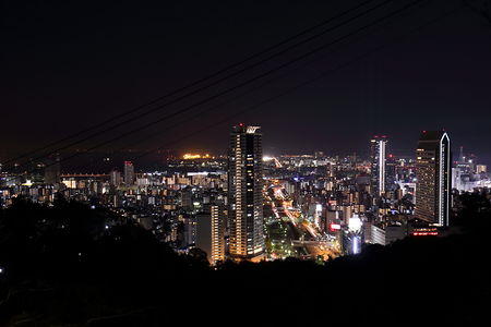 神戸市内の夜景を見渡す