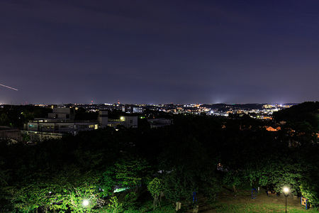 中山駅方面の夜景
