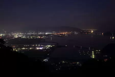 太華山麓の夜景