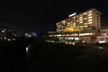 鬼怒川温泉 ふれあい橋の夜景