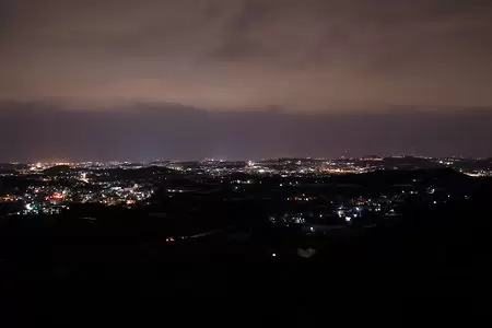 大里大城の夜景