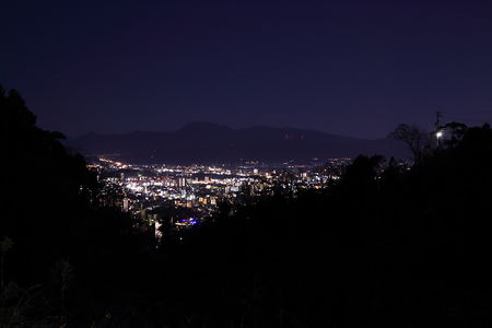 松山市中心部の夜景