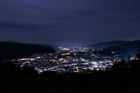 辰野町の夜景を望む